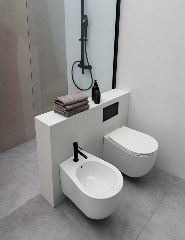 Wall hung wc 50x35,5 cm 2